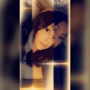 Meet your Posher, Marissa